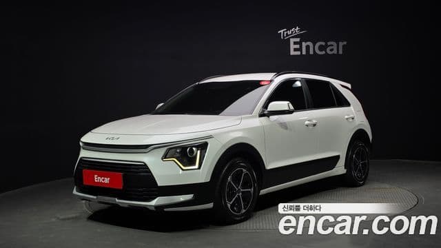 Kia Niro 2022 — Şəkil 1/20
