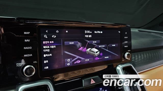Kia Sorento 2021 — Фото 15/20