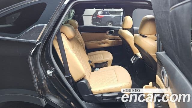 Kia Sorento 2021 — Şəkil 29/30