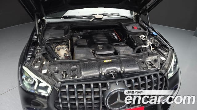 Mercedes-Benz GLE-Class 2020 — ფოტო 6/20