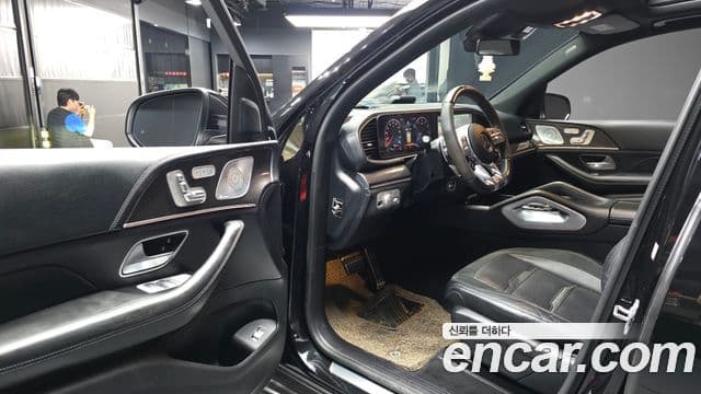 Mercedes-Benz GLE-Class 2020 — ფოტო 10/20