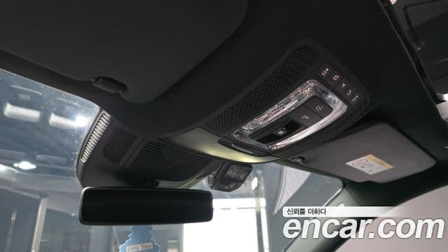 Mercedes-Benz GLE-Class 2020 — ფოტო 19/20