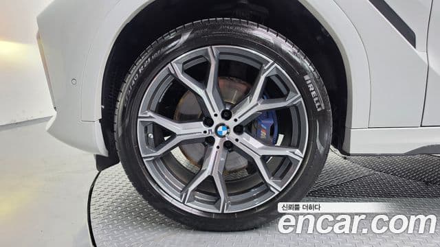 BMW X6 2021 — ფოტო 4/20