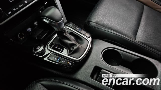 Kia Seltos 2021 — ფოტო 9/20