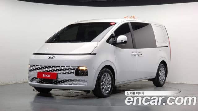 Hyundai Staria 2021 — Şəkil 1/20
