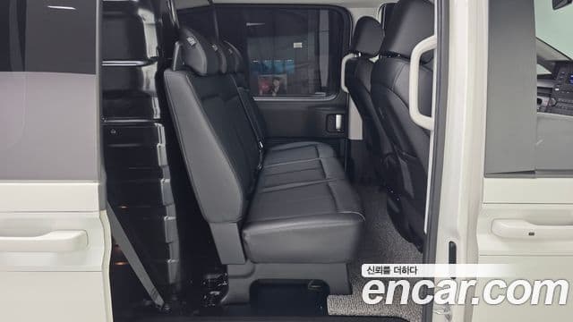 Hyundai Staria 2021 — Şəkil 12/20