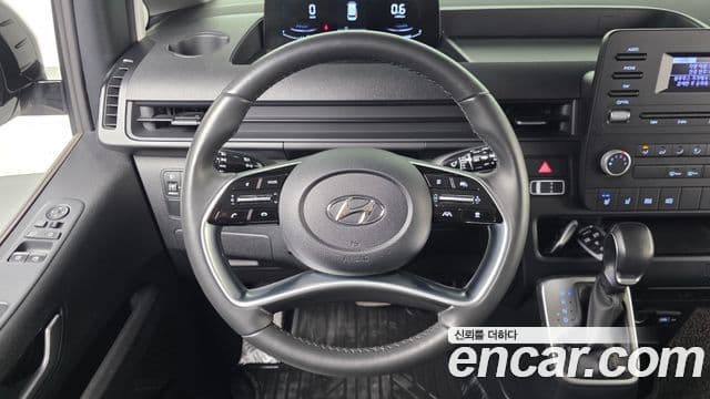 Hyundai Staria 2021 — Şəkil 13/20