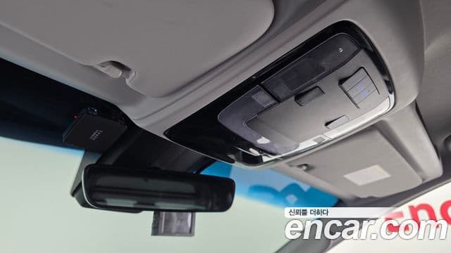 Hyundai Staria 2021 — Şəkil 17/20