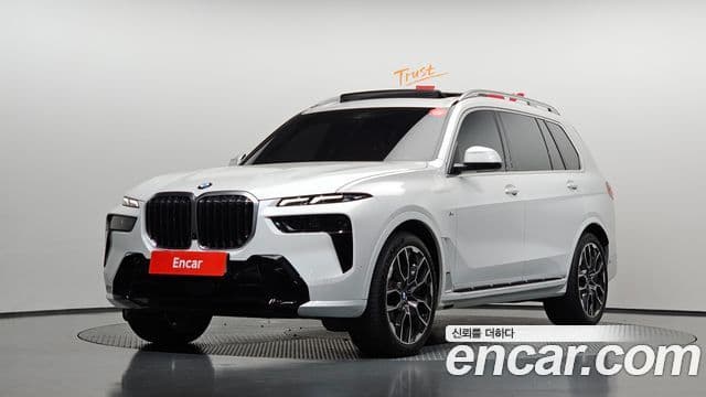 BMW X7 2023 — ფოტო 1/20