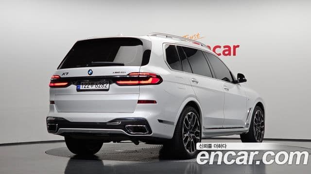 BMW X7 2023 — ფოტო 2/20