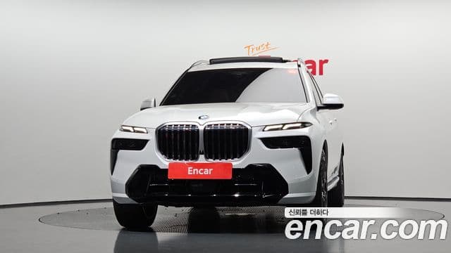 BMW X7 2023 — ფოტო 3/20