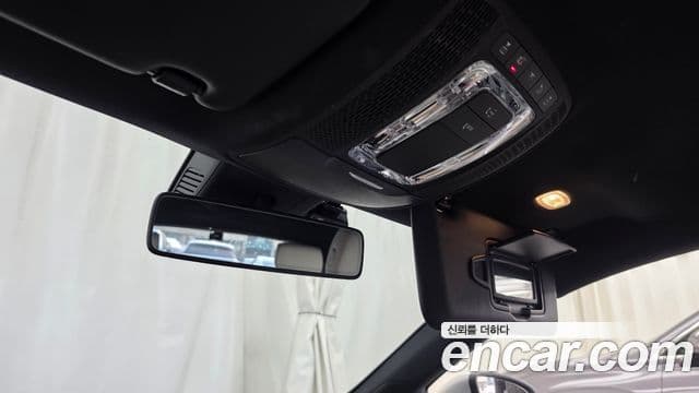 Mercedes-Benz A-Class 2019 — Photo 5/31