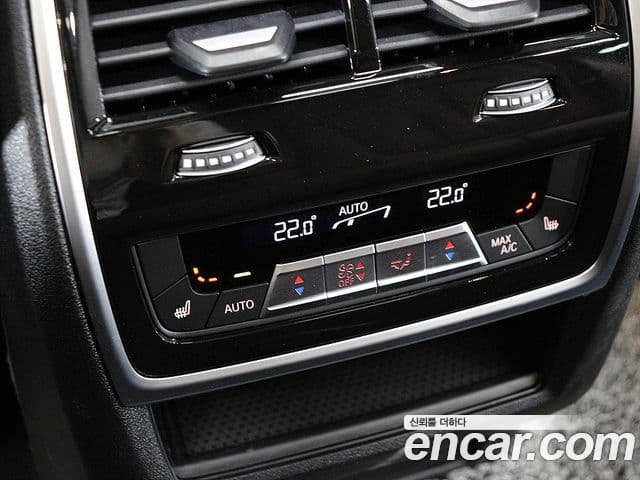 BMW X5 2025 — Фото 12/20