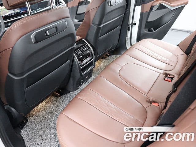 BMW X5 2025 — Фото 15/20