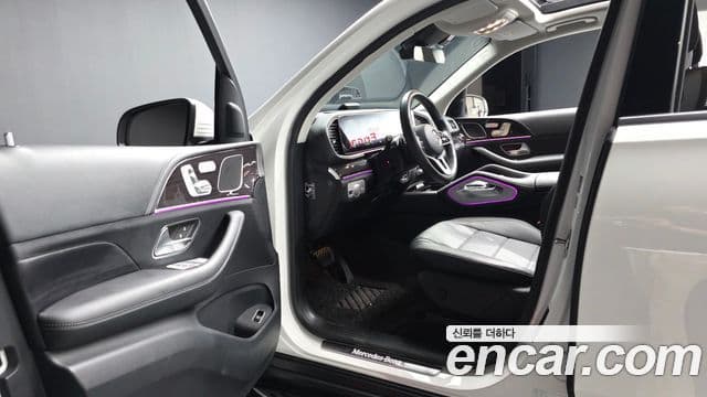 Mercedes-Benz GLE-Class 2022 — Şəkil 10/20