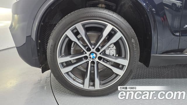 BMW X5 2018 — Фото 5/20