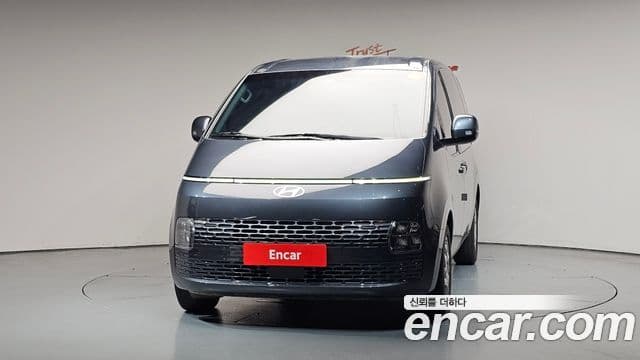 Hyundai Staria 2024 — Фото 3/20