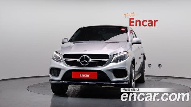 Mercedes-Benz GLE-Class 2018 — ფოტო 3/20