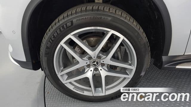 Mercedes-Benz GLE-Class 2018 — ფოტო 5/20