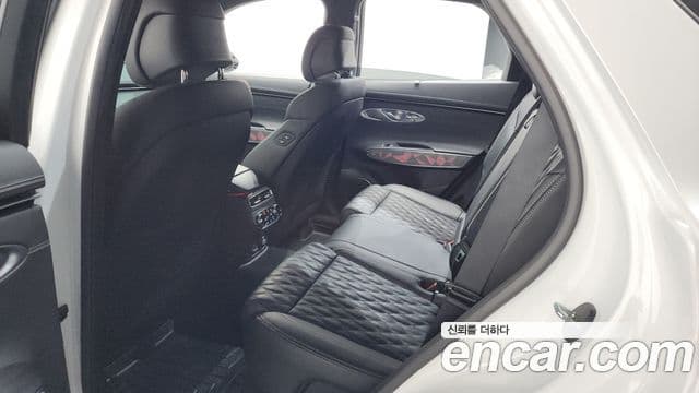 Genesis GV70 2021 — ფოტო 10/20
