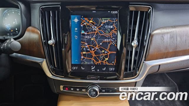 Volvo S90 2021 — ფოტო 14/20