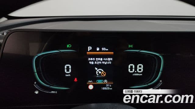 Kia Sportage 2022 — ფოტო 8/20