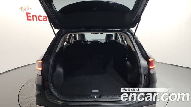 Kia Sportage 2022 — ფოტო 16/20