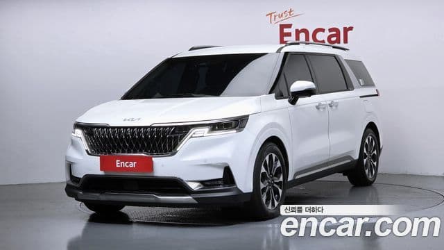 Kia Carnival 2022 — ფოტო 1/20