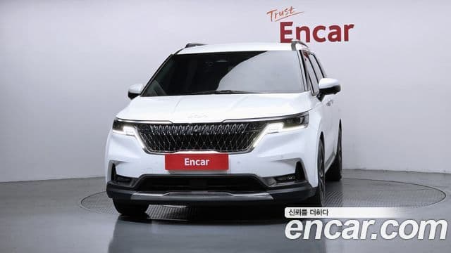 Kia Carnival 2022 — ფოტო 3/20