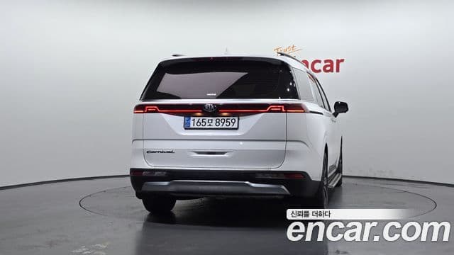 Kia Carnival 2020 — Фото 4/20
