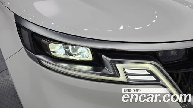 Kia Carnival 2020 — Photo 23/31