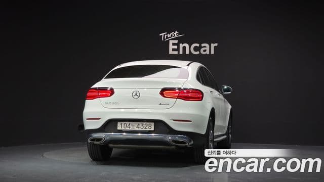 Mercedes-Benz GLC-Class 2019 — Şəkil 4/20