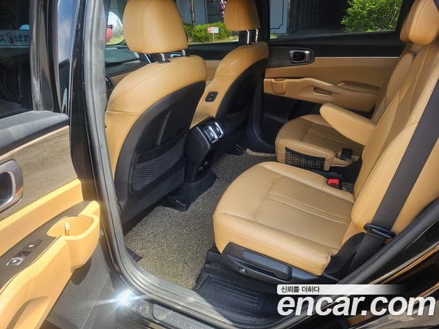 Kia Sorento 2020 — фото 12 из 20