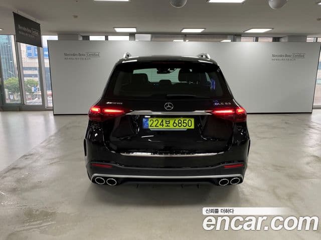 Mercedes-Benz GLE-Class 2025 — Photo 2/17
