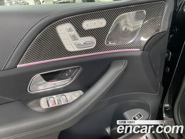 Mercedes-Benz GLE-Class 2025 — Photo 14/17