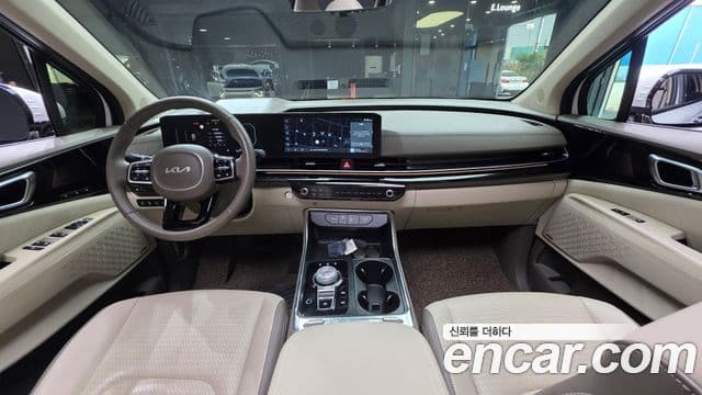 Kia Carnival 2024 — Photo 14/37