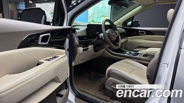 Kia Carnival 2024 — Şəkil 26/37
