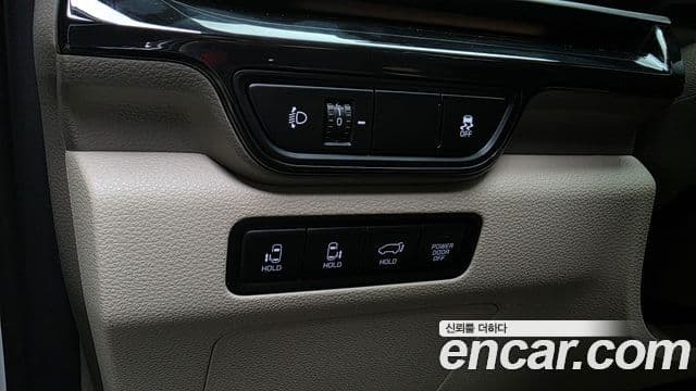 Kia Carnival 2024 — Şəkil 3/37