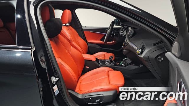 BMW 1 Series 2021 — ფოტო 11/20