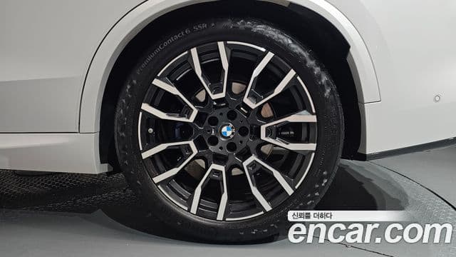 BMW X5 2025 — Photo 20/36