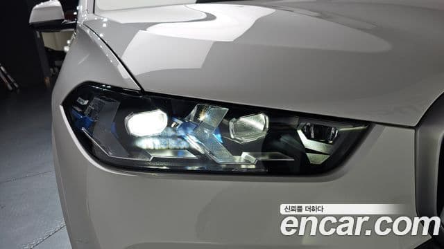 BMW X5 2025 — Photo 18/36