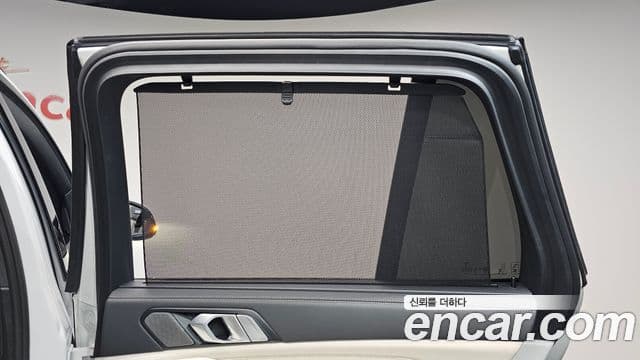 BMW X5 2025 — Photo 30/36