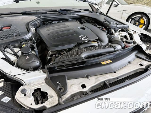 Mercedes-Benz E-Class 2021 — ფოტო 2/20