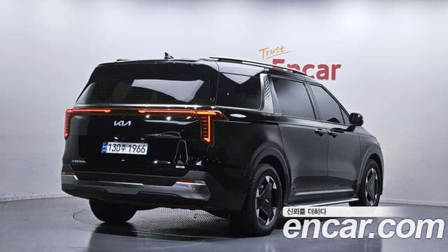 Kia Carnival 2025 — ფოტო 2/20