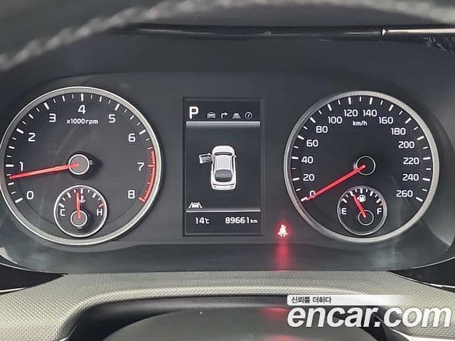 Kia K5 2021 — ფოტო 5/19