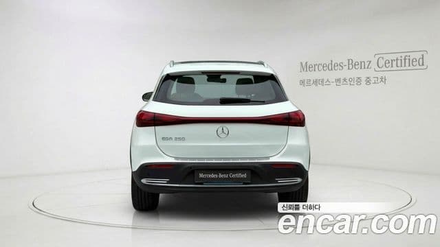 Mercedes-Benz EQA 2025 — ფოტო 5/12