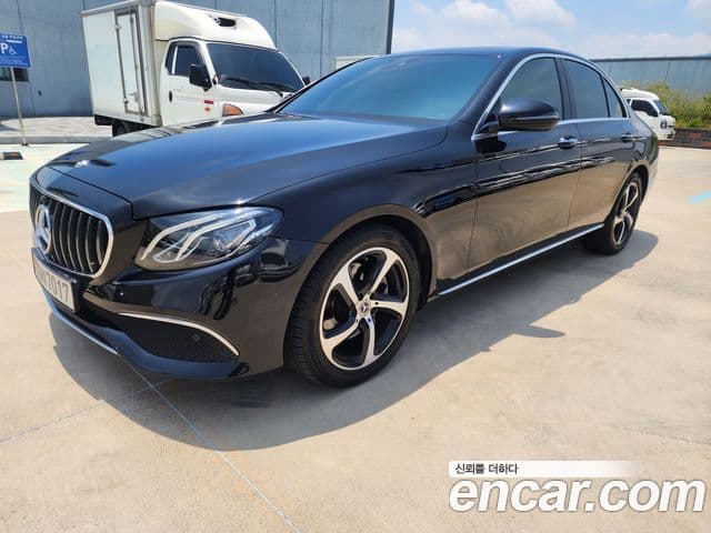 Mercedes-Benz E-Class 2019 — Şəkil 2/20