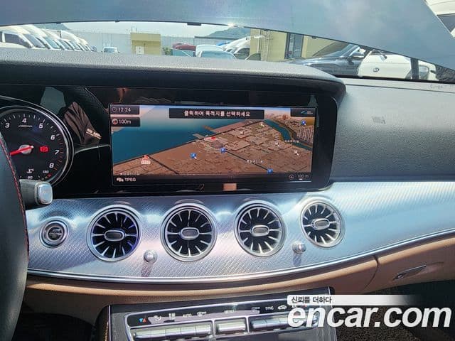 Mercedes-Benz E-Class 2019 — Şəkil 12/20