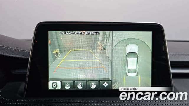 Genesis G70 2019 — Photo 11/35