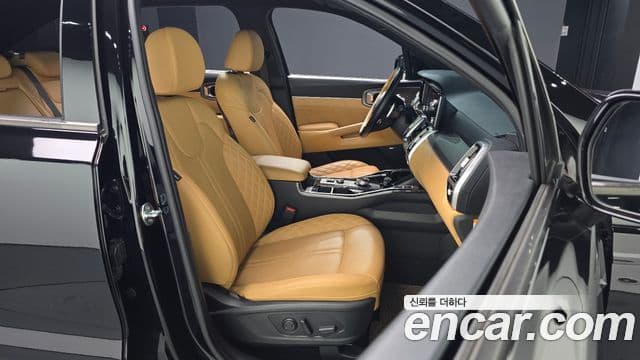 Kia Sorento 2022 — Фото 10/20